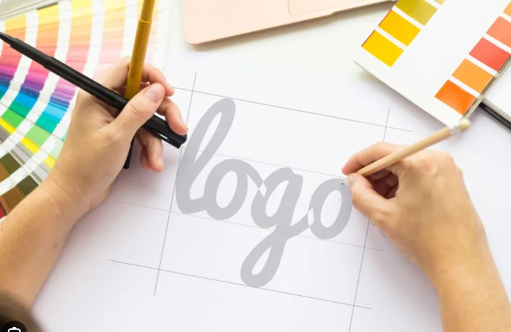 CREAZIONE LOGO